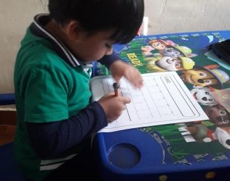 Lector Centro de Desarrollo Infantil Nuestro Futuro 22